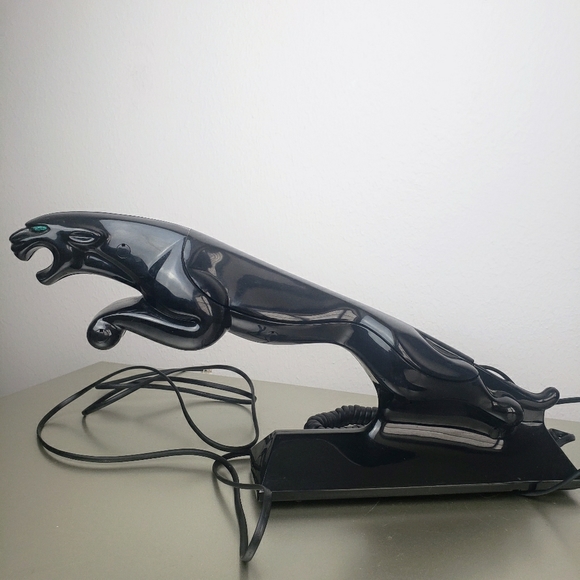 Vintage Jaguar Phone - Picture 1 of 7
